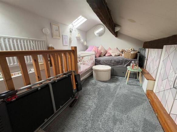 2 bed Terraced for sale Image 12