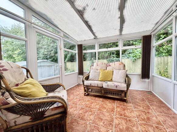 2 bed Park Home for sale Image 10