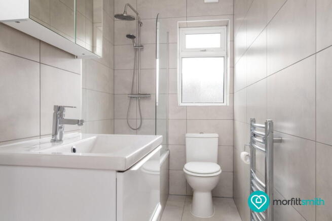 3 bed Terraced to rent Image 10