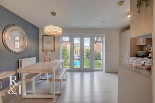 12 Dairy Lane (33).jpg