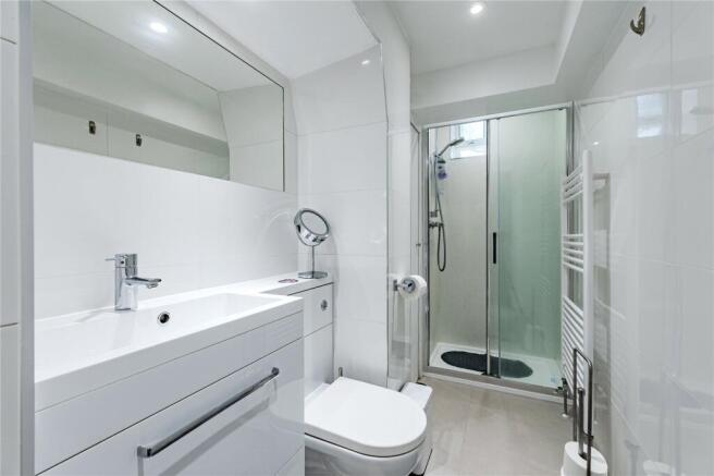 3 bed Apartment for sale Image 12