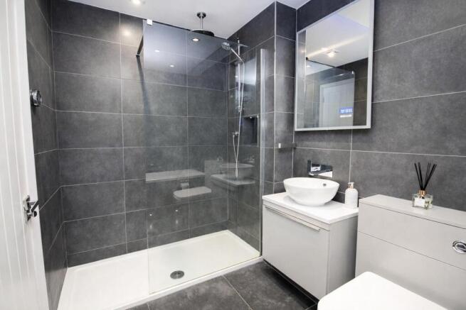 Family Bathroom/Shower Room