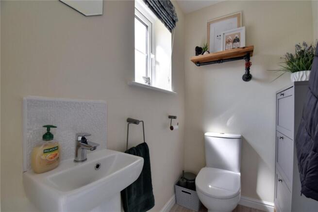 2 bed Semi-Detached for sale Image 8