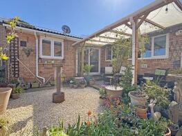 172, Barn Meads Road, Wellington TA21 9AP