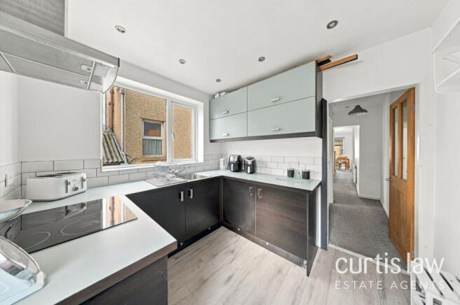 Flat Kitchen