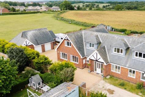 Manor Road, Brimington, Chesterfield, S43