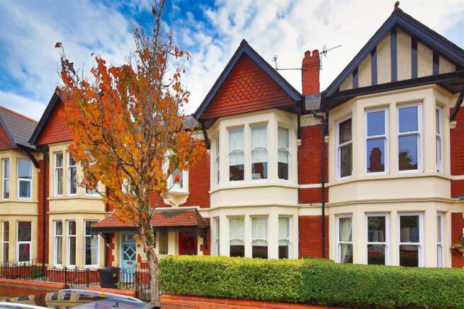 14 Stallcourt Av. 0328.jpg
