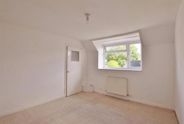 Bedroom 2.jpg