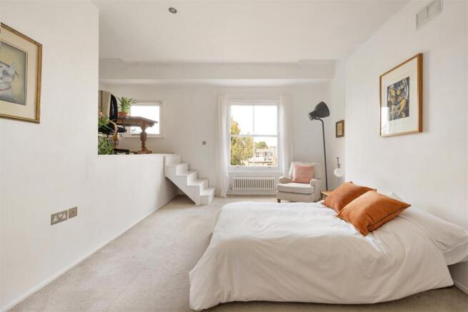 Colvestone Crescent, E8
