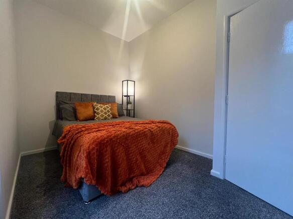 Dressed Bedroom.,.jpg