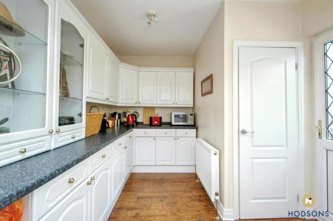 3 bed Semi-Detached for sale Image 6