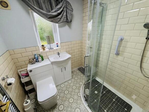 2 bed Semi-Detached for sale Image 11