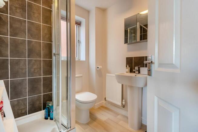 Bedroom One Ensuite