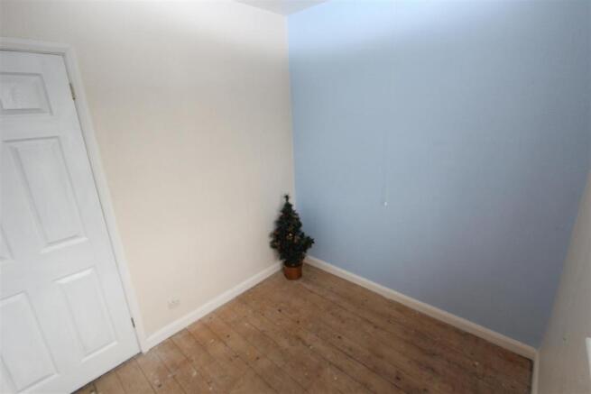 Bedroom 3.JPG
