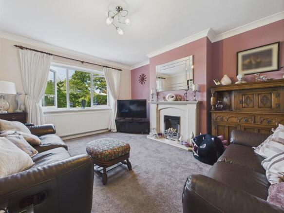 CAM04273G0-PR0154...