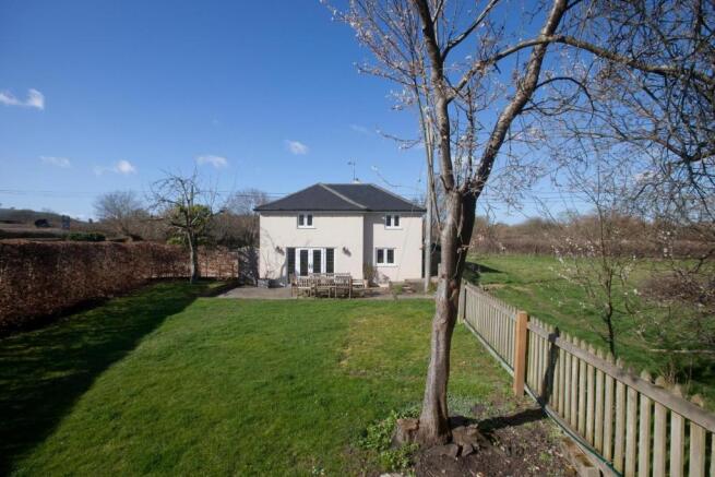 VALLEY COTTAGE - WEB 1.jpg