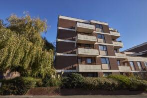 15, Belmont House, Silver Lane, Exeter EX4 6SQ