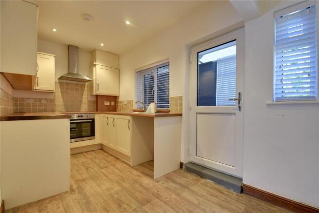 2 bed Terraced for sale Image 5