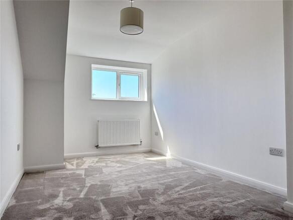 3 bed Detached for sale Image 11