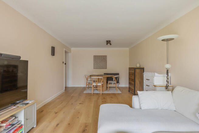 Flat 9 Shelbourne...