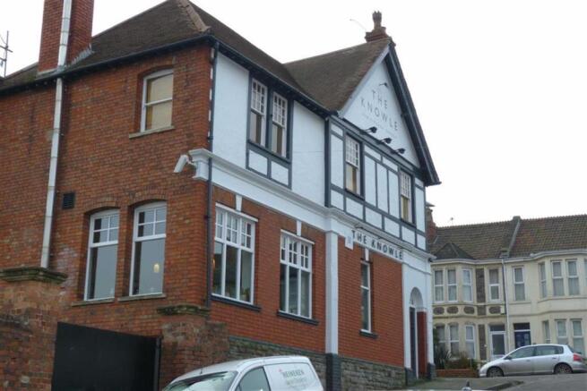 Knowle Pub