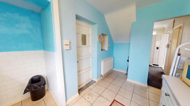 2 bed Semi-Detached for sale Image 6