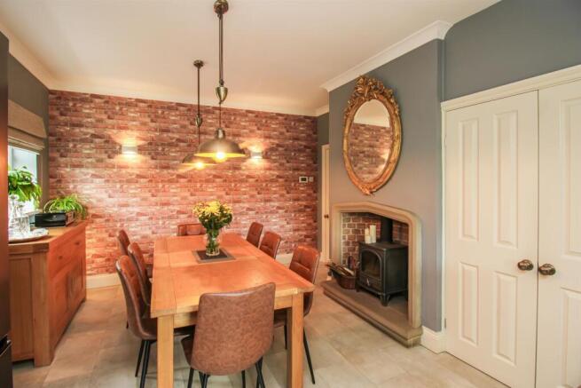 3 bed Detached Bungalow for sale Image 6