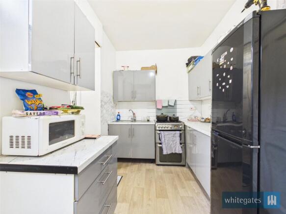 3 bed Terraced for sale Image 6