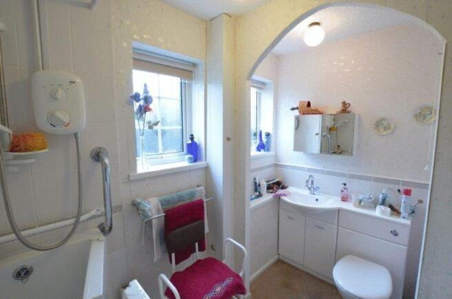 Photo 6