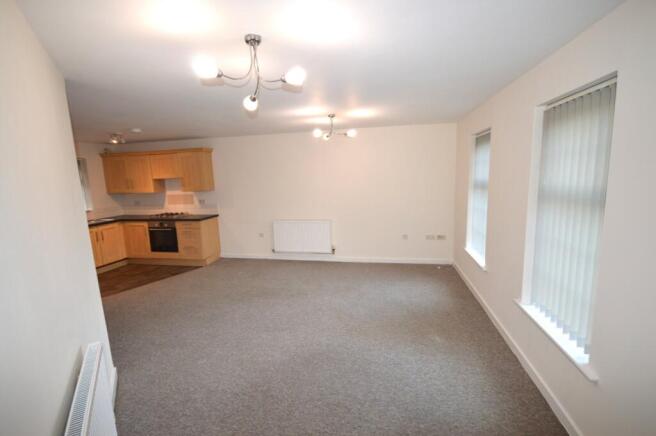 2 bed Flat to rent Image 4