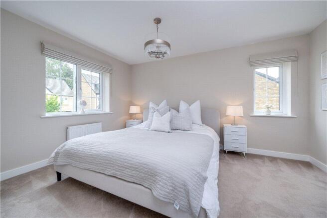 3 bed Detached for sale Image 12