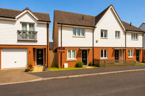 Blanford Avenue, Haywards Heath, RH16