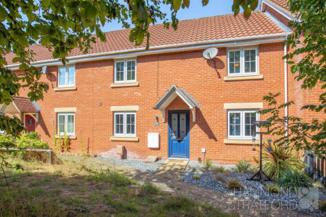 Grebe Court, Costessey
