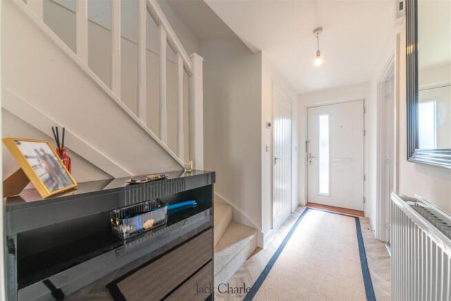 25 Henge Road-34.jpg