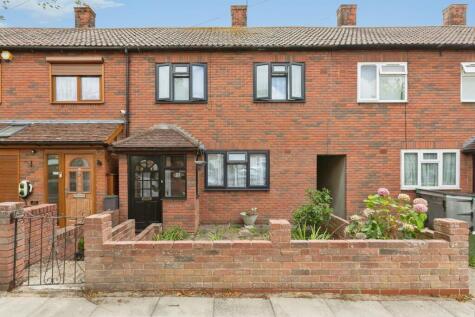 Huntsman Road, Ilford, IG6