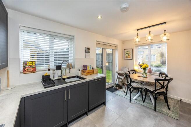 3 bed Detached for sale Image 6