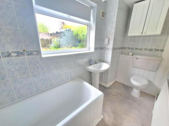 2 bed Cottage for sale Image 9