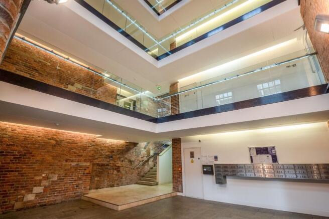 Communal Entrance Ar