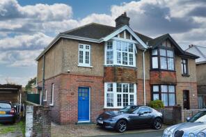 31, Adelaide Place, Ryde PO33 3DJ