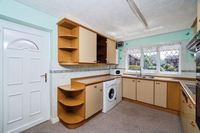 Kitchen pic 2