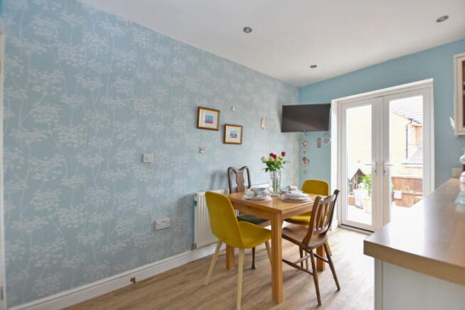 4 bed Detached for sale Image 6