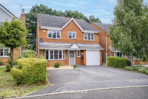 17, Welham Croft, Shirley, Solihull B90 4UU