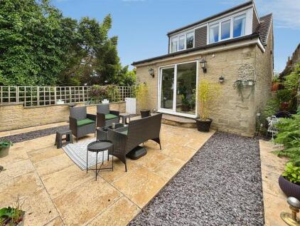 Haycliffe Lane, Bradford, BD6 3JN