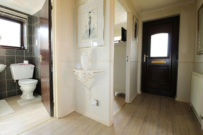2 bed Bungalow for sale Image 10