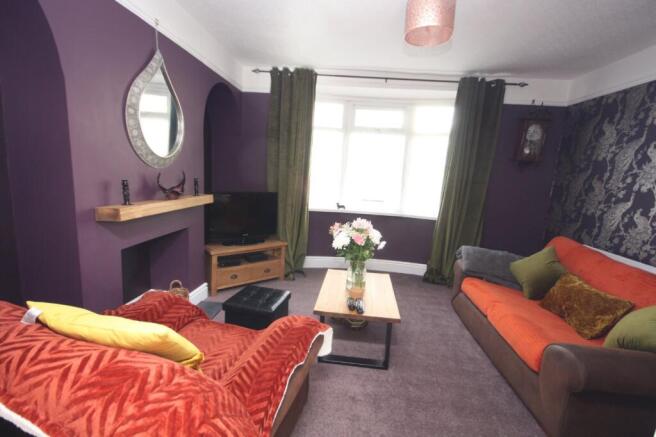 3 bed Terraced for sale Image 4