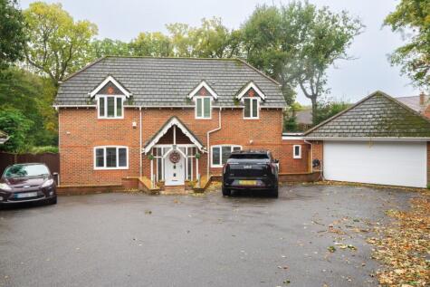 Strawberry Hill, Locks Heath, Southampton, Hampshire, SO31