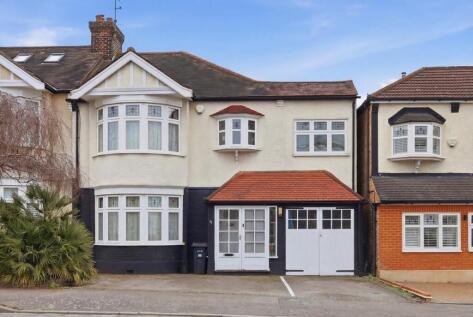 Bushey Avenue, South Woodford