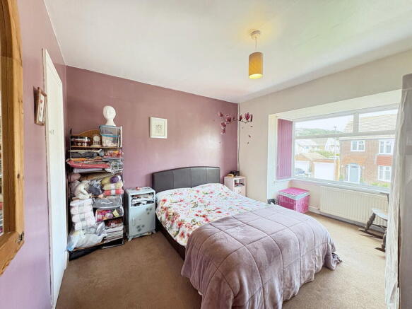 3 bed Semi-Detached for sale Image 6