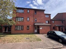 61, Newcourt, Uxbridge UB8 2LW