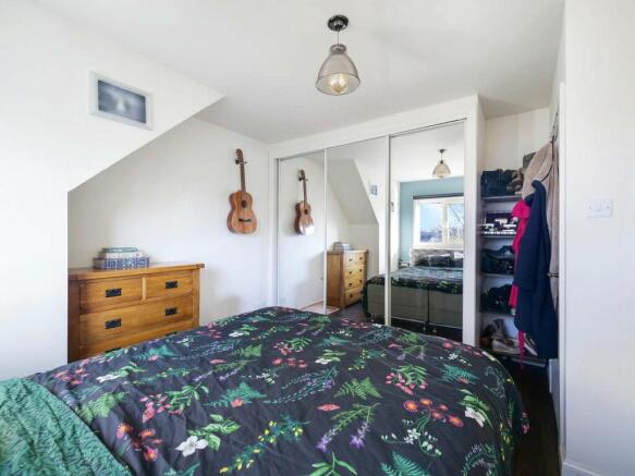 Bed 1